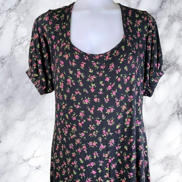 NastyGal Floral Print Square Neck Fitted Jumpsuit - Picture 9 of 12